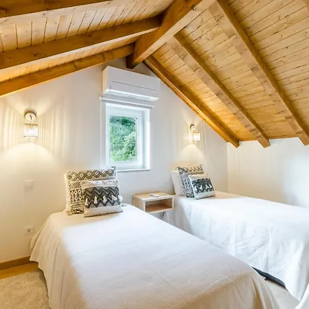 Chalet Villas Geres Villa