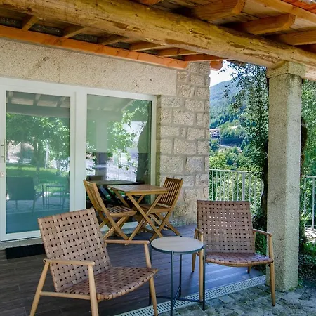 Βίλα Chalet Villas Geres Geres