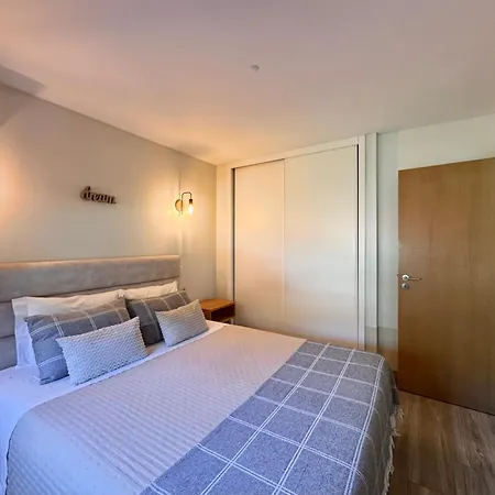 Chalet Villas Geres Geres