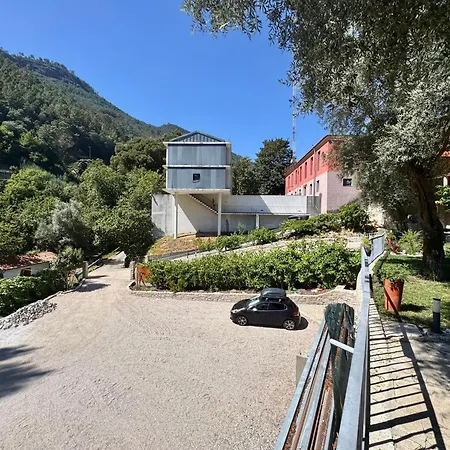 Chalet Villas Geres *