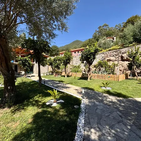 Chalet Villas Geres Villa